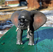 Load image into Gallery viewer, Randimals - Elarilla (Figurines)