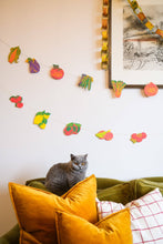 Load image into Gallery viewer, East End Press - FRUIT SEWN GARLAND