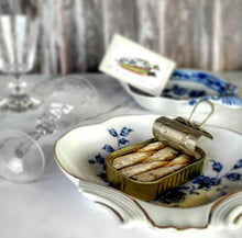 Load image into Gallery viewer, José Gourmet - Jose Gourmet Smoked Small Sardines in Extra Virgin Olive Oil, 90g