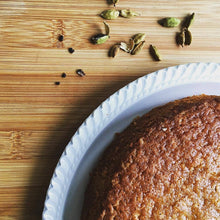 Load image into Gallery viewer, Burlap & Barrel - Cloud Forest Cardamom - Single Origin Spice & Seasoning