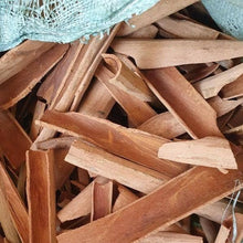Load image into Gallery viewer, Burlap & Barrel - Royal Cinnamon (Saigon cinnamon, Vietnamese cinnamon) Spice