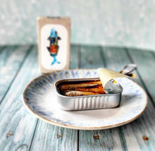 Load image into Gallery viewer, José Gourmet - Jose Gourmet Stickleback in Pickled Sauce, 120g
