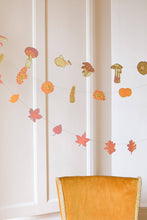 Load image into Gallery viewer, East End Press - MUSHROOM SEWN GARLAND
