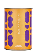 Load image into Gallery viewer, Zia Pia - Passata Di Pomodoro Tomato Puree Tin by Italianavera
