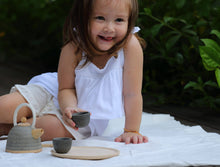 Load image into Gallery viewer, PlanToys - Classic Tea Set
