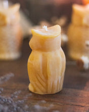 Load image into Gallery viewer, The Ramblin' Bee - Owl Shaped Beeswax Candle
