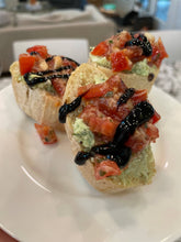 Load image into Gallery viewer, Pup &amp; The Pepper - Eleanor's Everything Sauce - 6ct case
