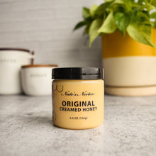 Load image into Gallery viewer, Nate&#39;s Nectar - Creamed Honey 24 Pack
